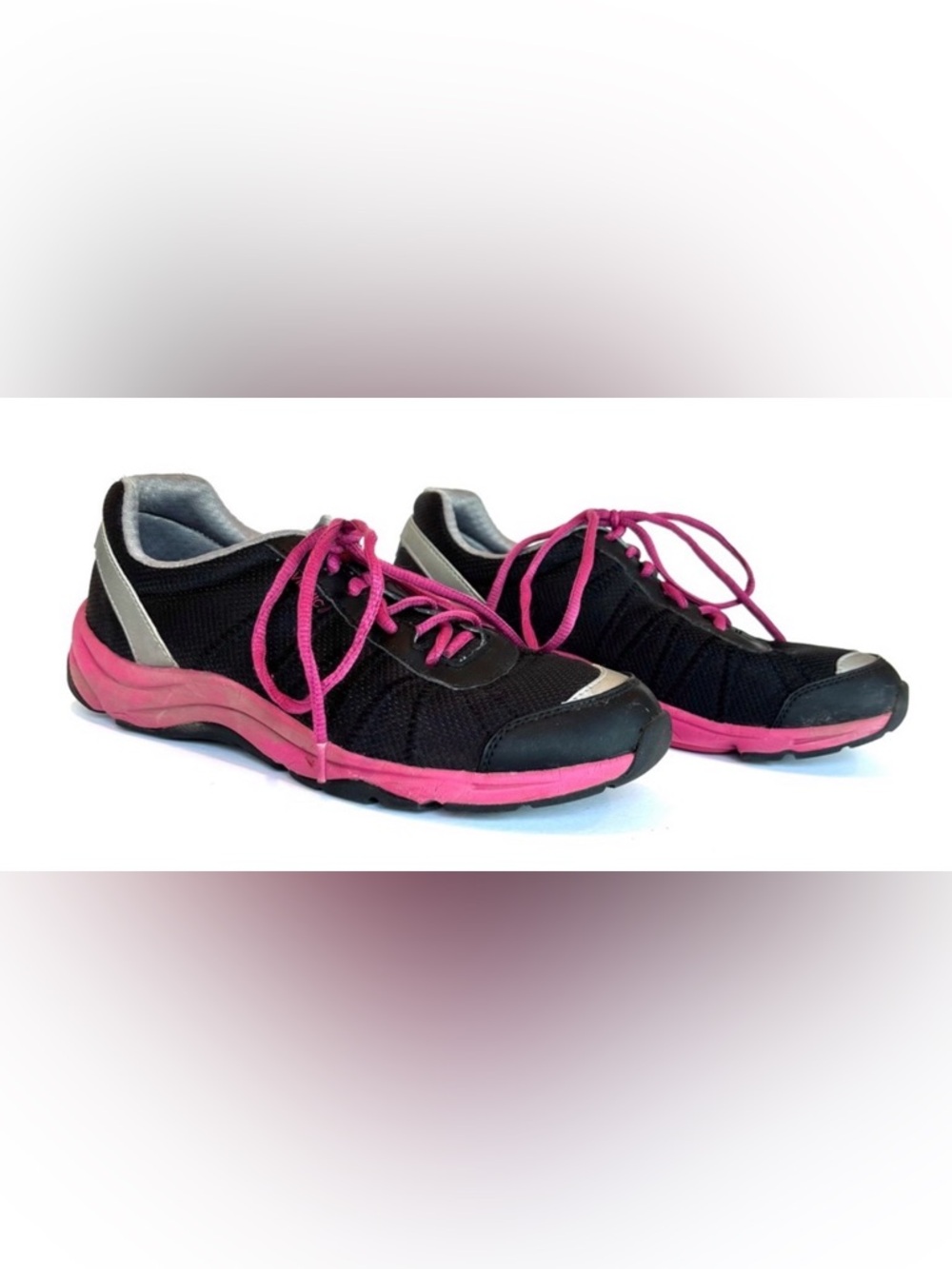 Vionic Black and Pink Women's Athletic Shoes / Sneakers. Size 8